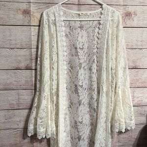 Tiffany & Grey White Lace Kimono - XL 🌸
